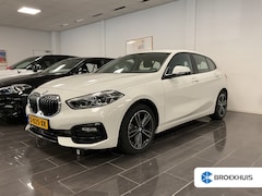 BMW 1-serie - Introduction Edition | Achteruitrijcamera | Alarm klasse 3 | Audio installatie