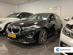 BMW 1-serie - 118i Introduction Edition | Achteruitrijcamera | Airco (automatisch) | Alarm klasse 3