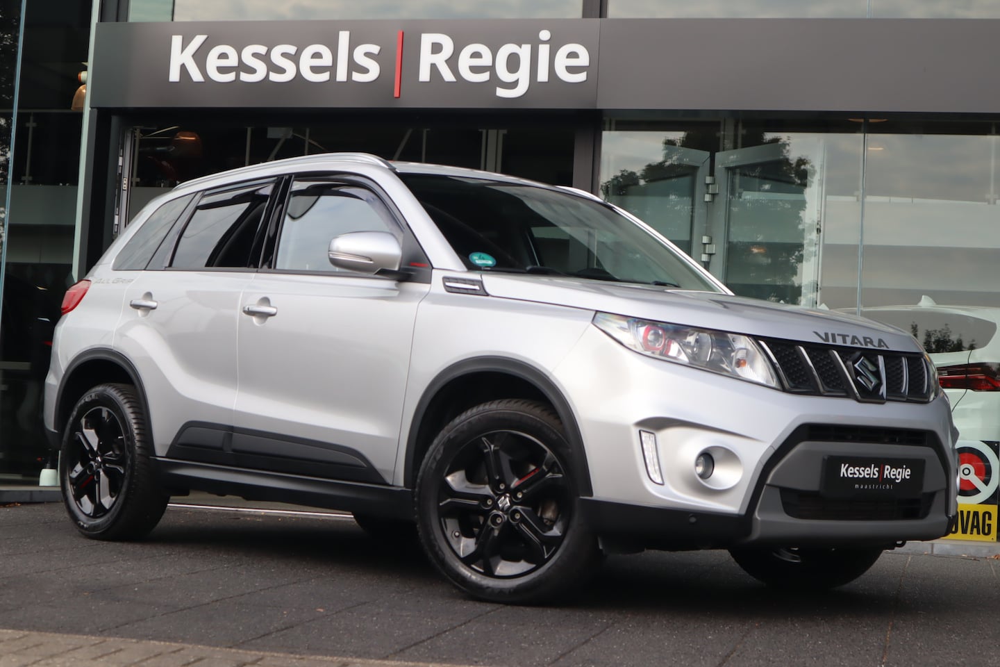 Suzuki Vitara - 1.4 S Allgrip Navi BT Stoelverwarming ACC Camera - AutoWereld.nl