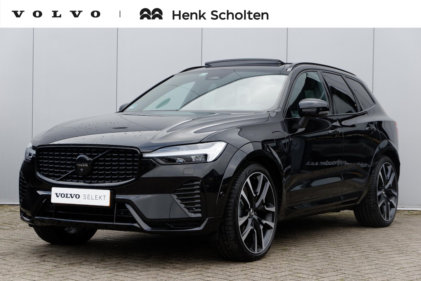 Volvo XC60 - T6 Automaat Plug-in hybrid AWD Ultra Dark | 22" Lichtmetalen velgen | Extra getint glas | - AutoWereld.nl