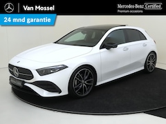 Mercedes-Benz A-klasse - 180 Star Edition AMG Line / Panoramadak/ Night/ 19 inch/ Sfeerverlichting
