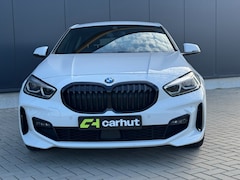 BMW 1-serie - 118I M sport EXECUTIVE Dealer onderhouden