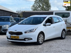Kia Cee'd Sportswagon - 1.6 GDI Comfort Pack Trekhaak/Bluetooth