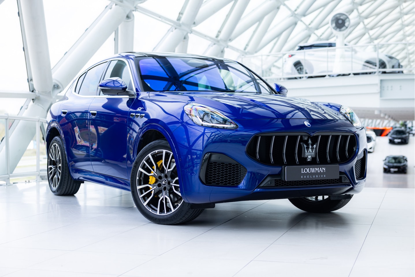 Maserati Grecale - 2.0 MHEV GT | Panorama Sunroof | 20" Forged Alloy Wheels | Privacy Glass - AutoWereld.nl