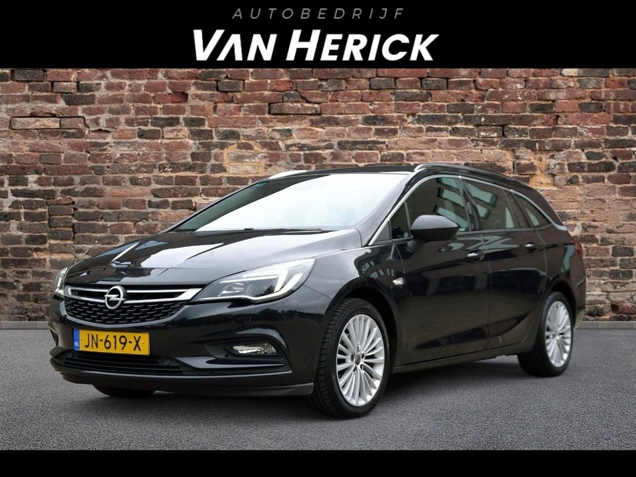 Opel Astra Sports Tourer - 1.0 Innovation | Trekhaak | Cruise Control | Navi - AutoWereld.nl