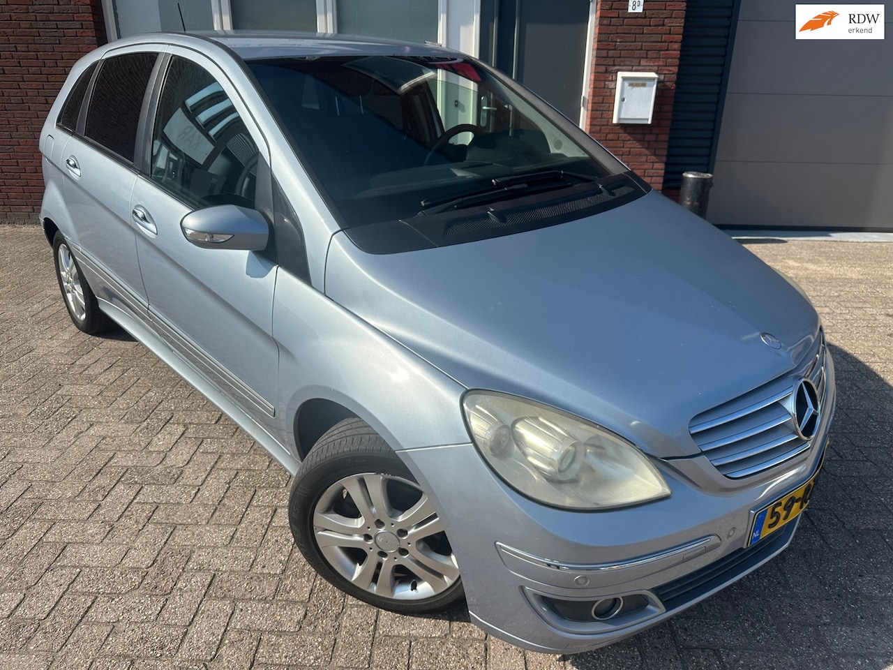 Mercedes-Benz B-klasse - 170 / Leder / PDC / Cruise / AUT / NAP - AutoWereld.nl
