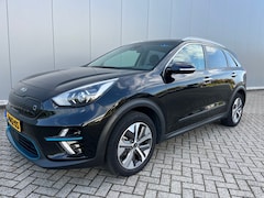 Kia e-Niro - DynamicLine 64 kWh Fase3/ Warmtepomp