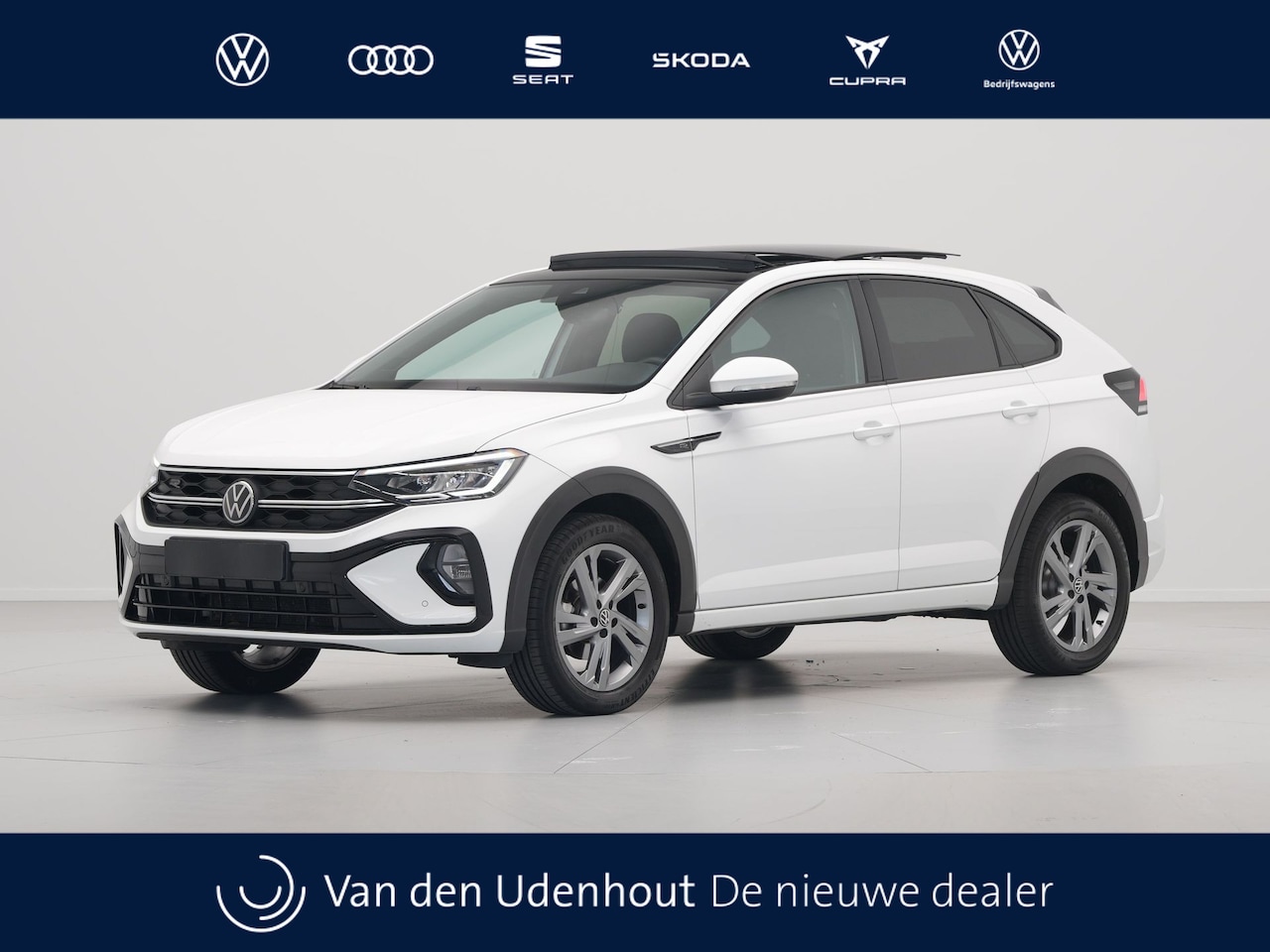 Volkswagen Taigo - 1.0 TSI 110pk R-Line Panorama Navi via App Pdc Airco 123 - AutoWereld.nl