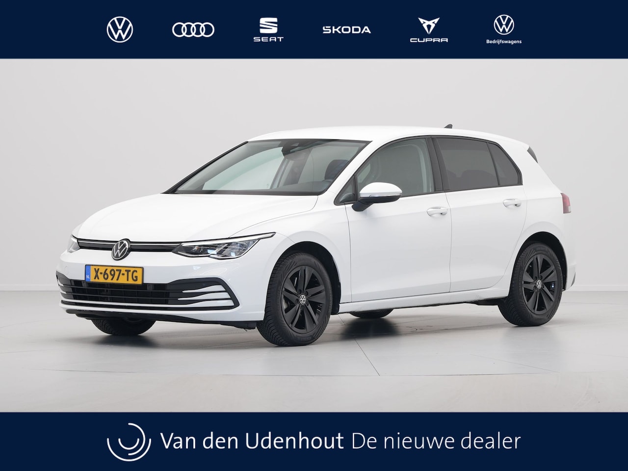 Volkswagen Golf - 1.0 TSI 110pk Life Business Navigatie Memory Stoelverwarming Acc 312 - AutoWereld.nl