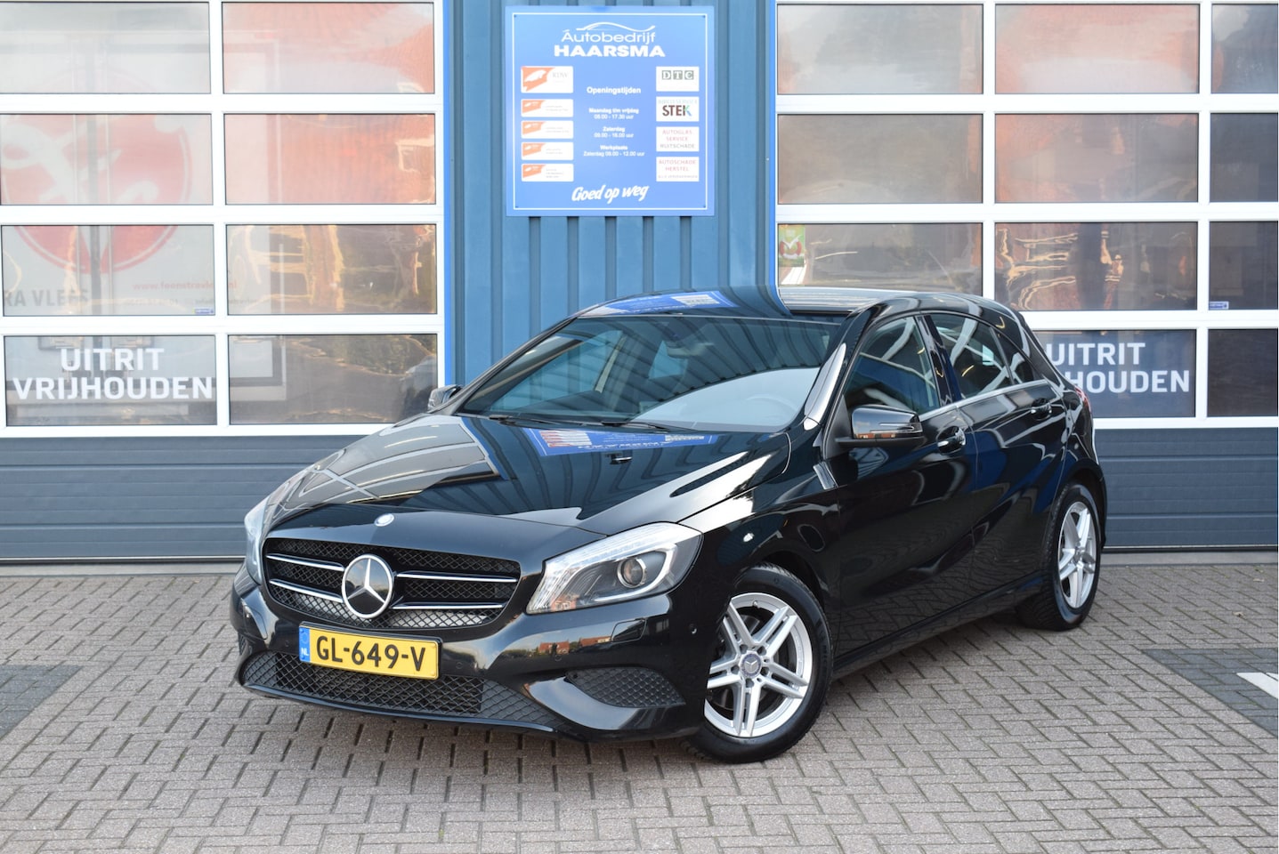 Mercedes-Benz A-klasse - 180 Ambition Automaat Navi Cruise-control - AutoWereld.nl