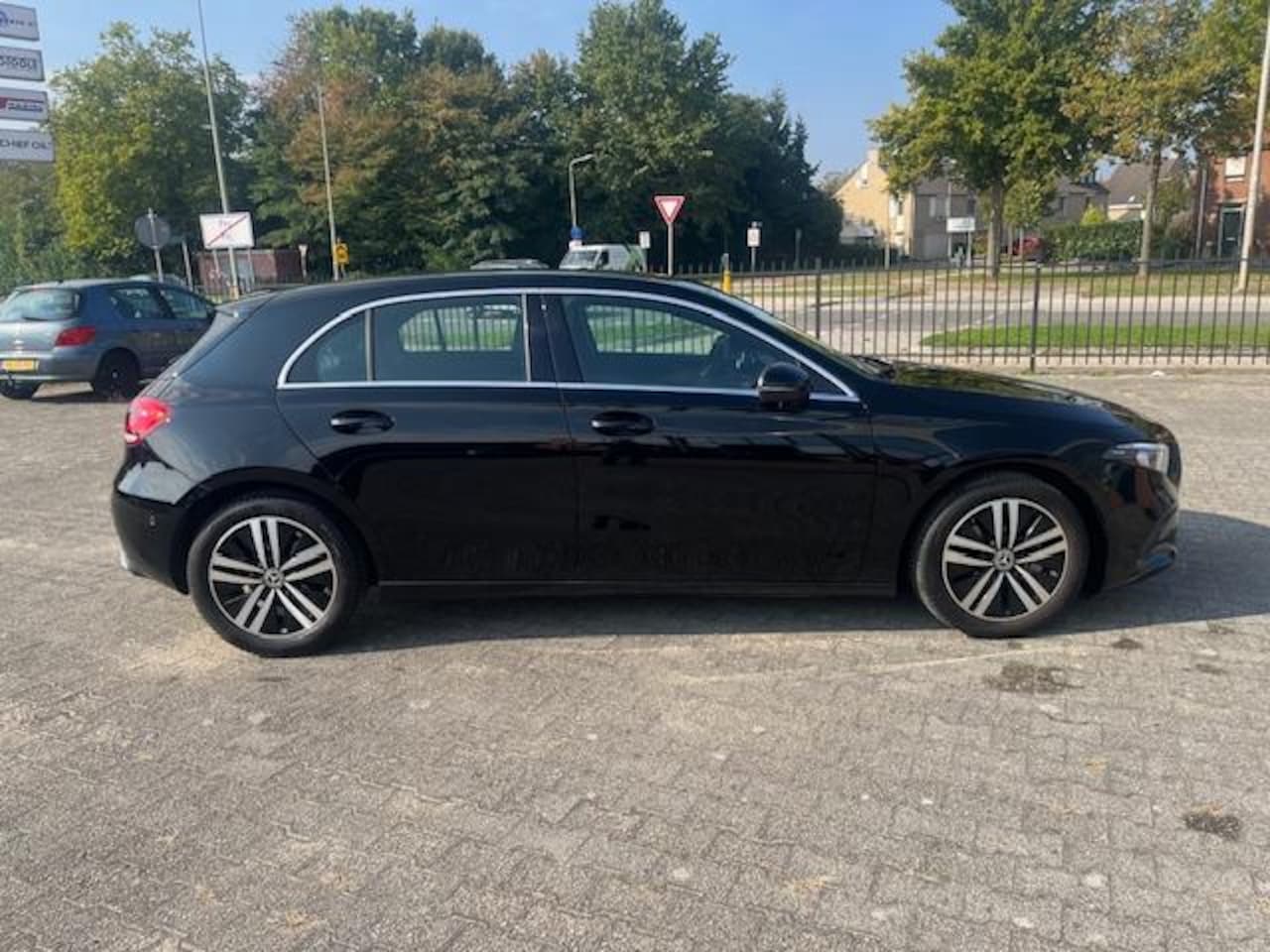 Mercedes-Benz A-klasse - 200 weinig km, carplay, half leder, 1 jaar Bovag
