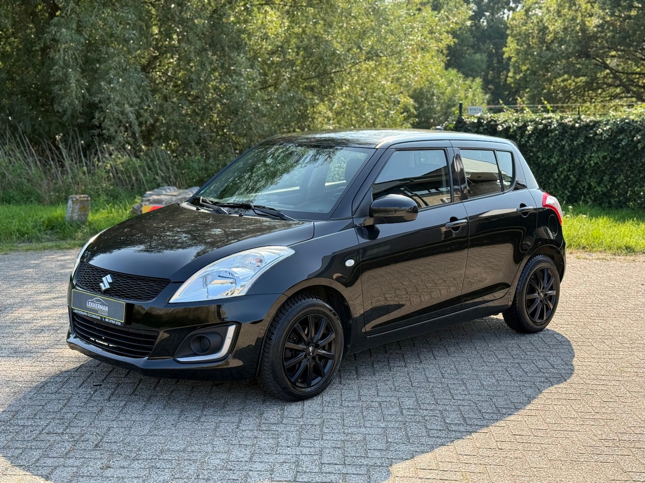Suzuki Swift - 1.2 Exclusive EASSS AIRCO I NWE PAK I NETTE AUTO I 5DRS - AutoWereld.nl