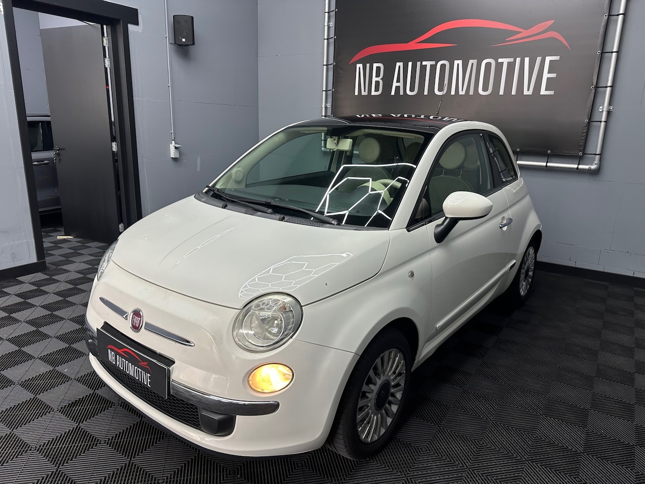 Fiat 500 - 1.2 Lounge Aut Pano - AutoWereld.nl