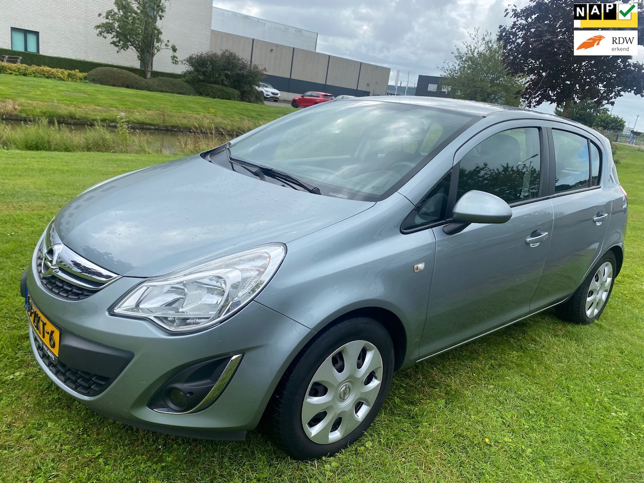 Opel Corsa - 2011 * 1.2-16V Cosmo * ELEC. RAMEN * AIRCO * UNIEKE KM- STAND! - AutoWereld.nl