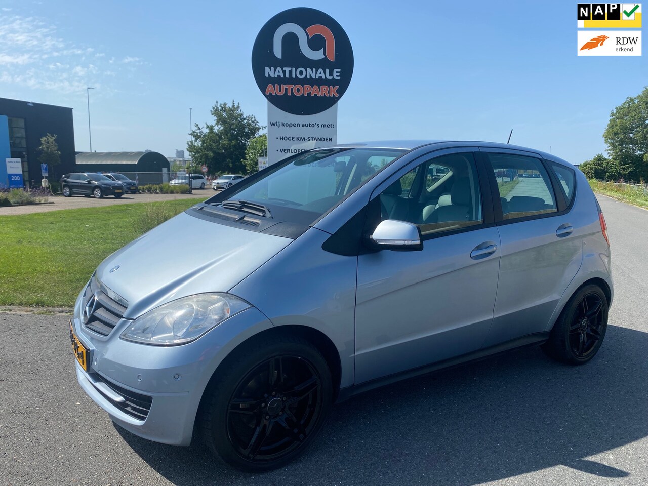 Mercedes-Benz A-klasse - 2009 * 160 Classic * AUTOMAAT * ELEC. RAMEN * NAP * - AutoWereld.nl
