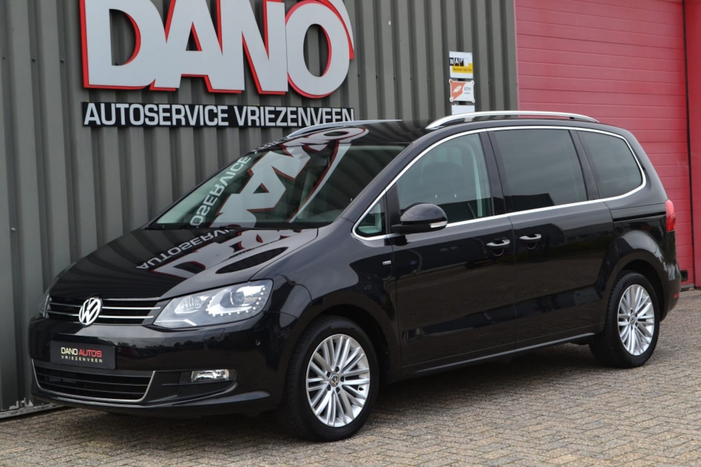 Volkswagen Sharan - 1.4 TSI BMT Cup 7p. LED/Trekhaak/Clima/Cruise - AutoWereld.nl