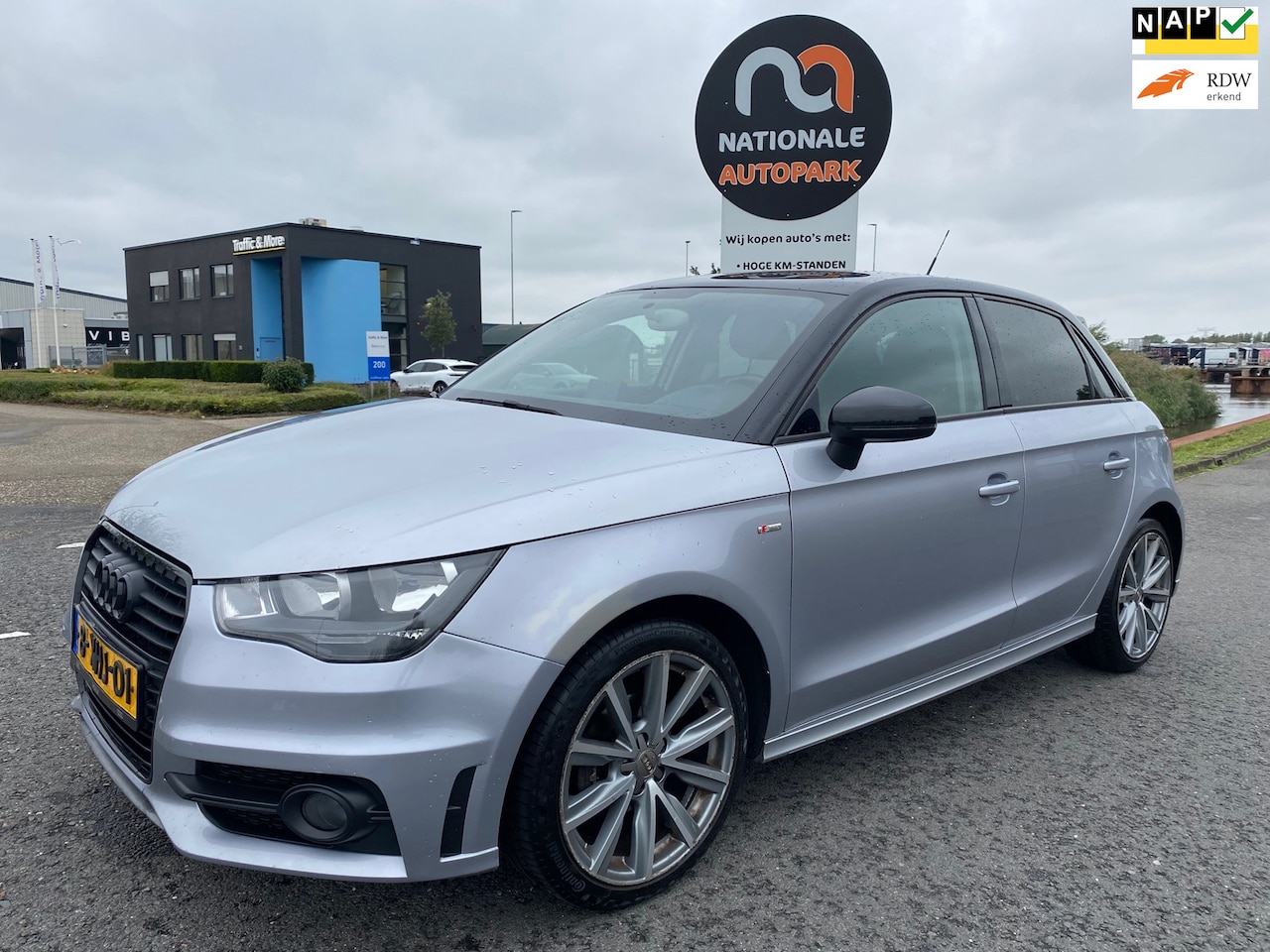 Audi A1 Sportback - 2014 * 1.2 TFSI Admired * AIRCO * ELEC. RAMEN * LMV * BI-TONE LAK - AutoWereld.nl