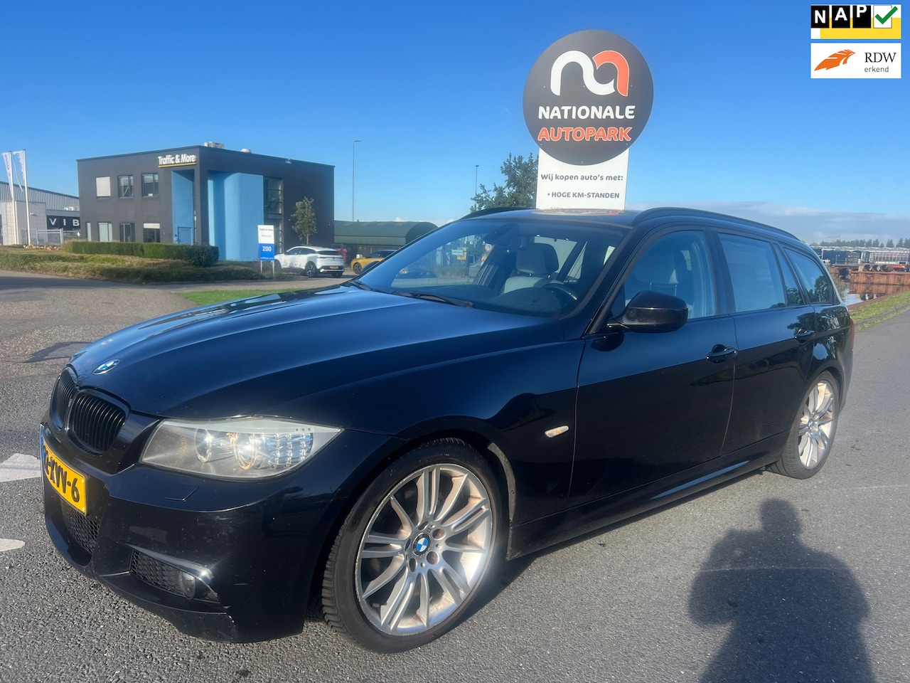 BMW 3-serie Touring - 2012 * 318i Corporate Lease M Sport Edition * AUTOMAAT * LMV * LED * CRUISE CONTROL - AutoWereld.nl