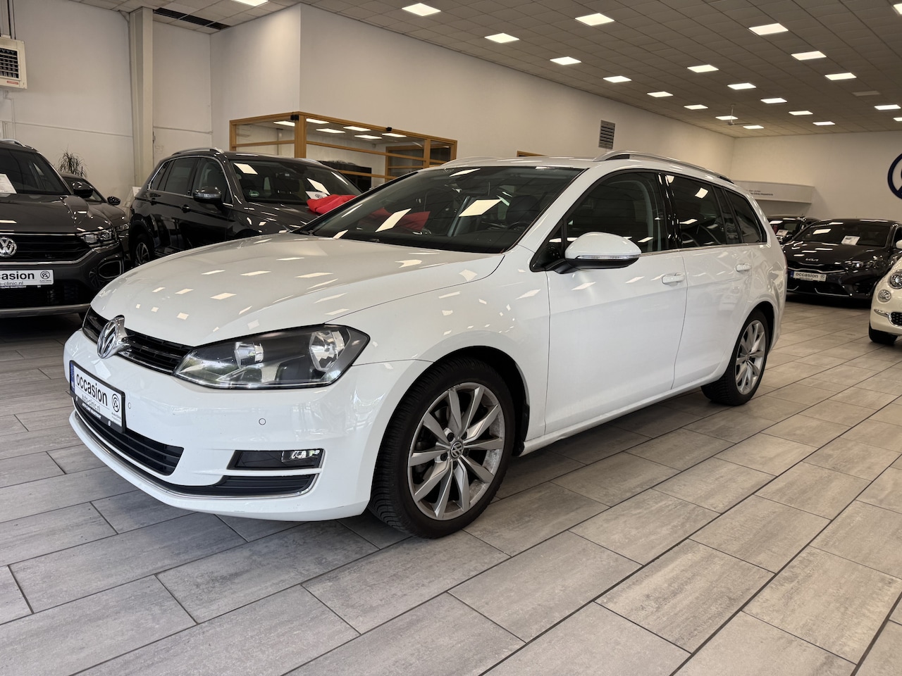 Volkswagen Golf Variant - 1.2 TSI Highline 1.2 TSI Highline - AutoWereld.nl