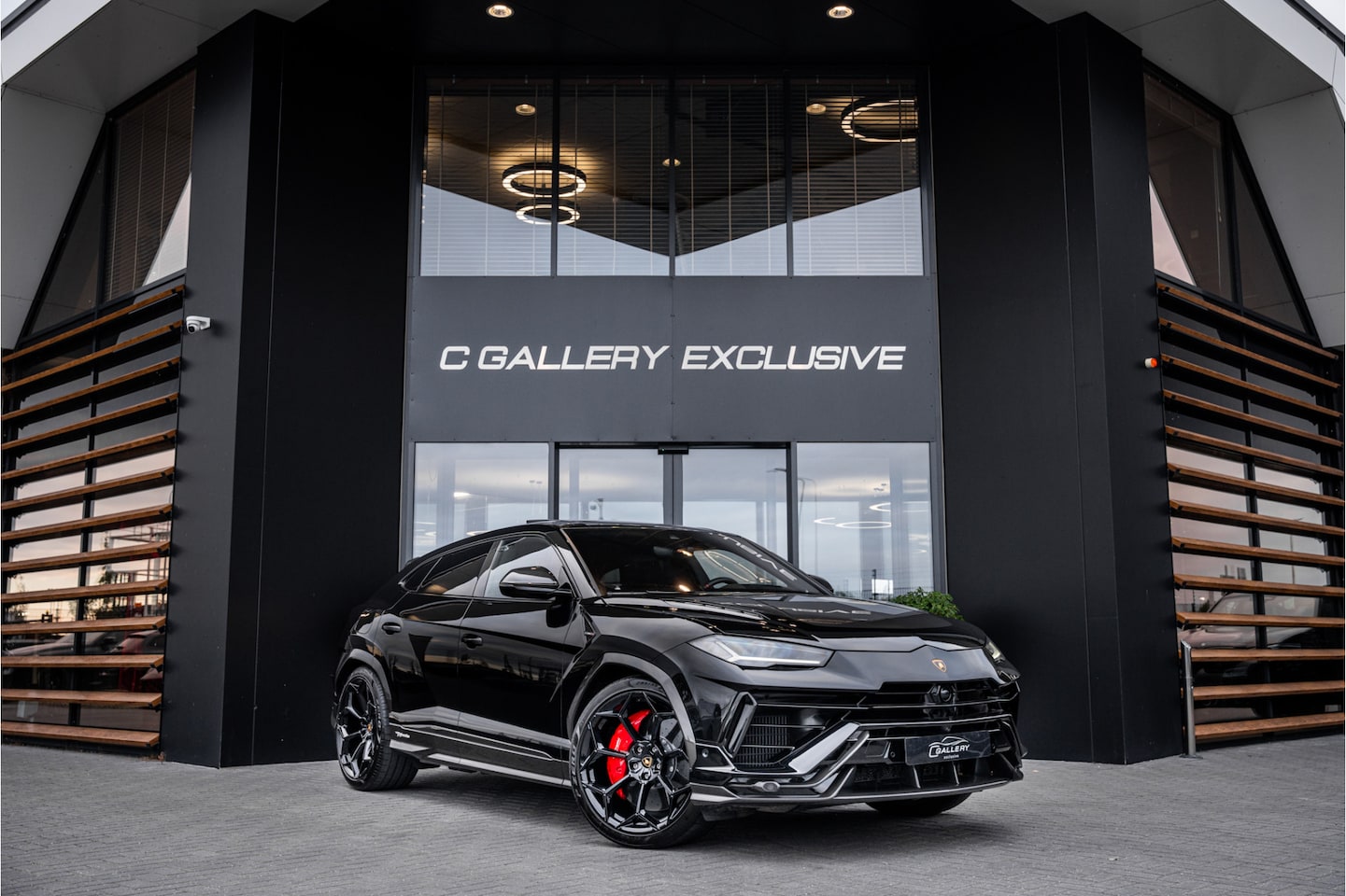 Lamborghini Urus - 4.0 V8 Performante - Panorama | Full Carbon | Akrapovic | B&O Advanced | Massage - AutoWereld.nl