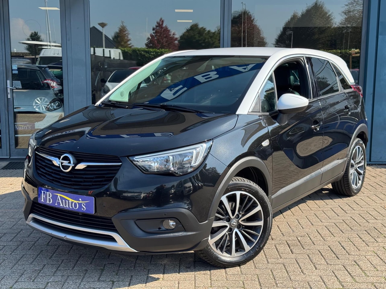 Opel Crossland X - 1.2 Turbo Innovation Airco Cruise Navi A.Camera - AutoWereld.nl