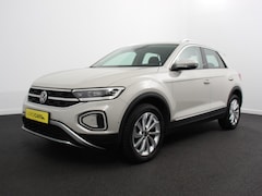 Volkswagen T-Roc - 1.5 TSI 150pk DSG Style Edition Navigatie Apple Carplay/Android Auto Camera Parkeersensore