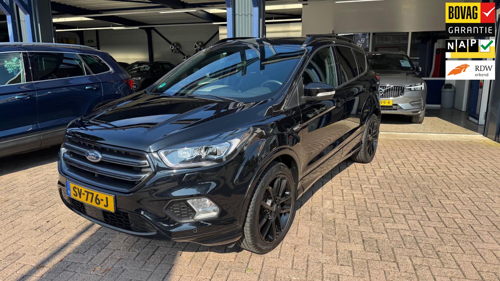 Ford Kuga - 1.5 EcoBoost ST-Line 1.5 EcoBoost ST Line - AutoWereld.nl
