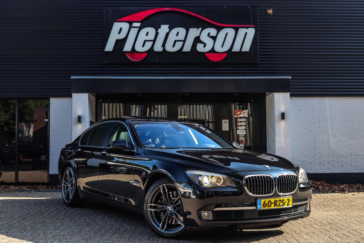 BMW 7-serie - 750i xDrive YOUNGTIMER ALLE OPTIES MASSAGE ACC - AutoWereld.nl