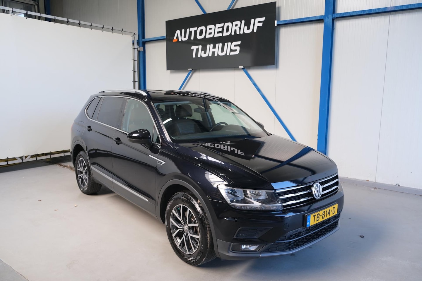 Volkswagen Tiguan Allspace - 1.4 TSI Comfortline Business 7p. - N.A.P. Airco, Cruise, PDC, Navi. - AutoWereld.nl