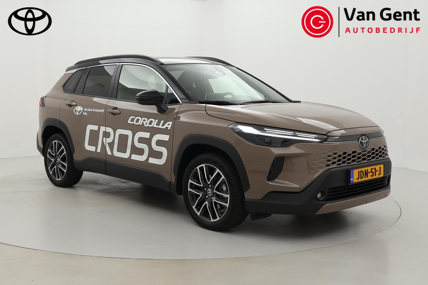Toyota Corolla Cross - Hybrid 180 Executive | Leder | Dodehoek detectie | JBL | Stoel-/stuurverwarming | Navigati - AutoWereld.nl