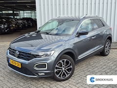 Volkswagen T-Roc - 1.5 TSI Sport 150pk DSG/AUTO | Trekhaak | Apple Carplay Android Auto | Achteruitrijkamera