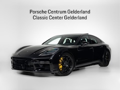 Porsche Panamera - Turbo S E-Hybrid