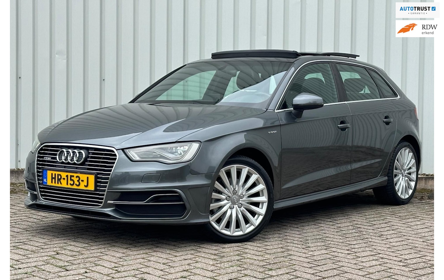 Audi A3 Sportback - 1.4 e-tron PHEV S-line|Pano|Navi|Clima|Keyless|PDC - AutoWereld.nl