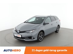 Toyota Auris - 1.8 Hybrid Team D | UJ93635 |