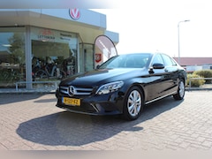Mercedes-Benz C-klasse - 180 Advantage Pack | Stoelverwarming | Lage KM | ZGAN |
