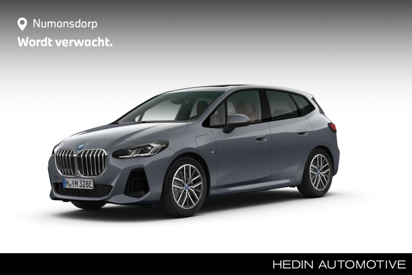 BMW 2-serie Active Tourer - 225e xDrive | M-Sport | 18'' | Panorama | Camera | Sportstoel. | Stoelverw. - AutoWereld.nl