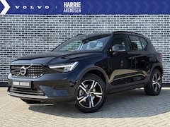 Volvo XC40 - 2.0 B4 Plus Dark | Trekhaak | Adaptive cruise control | Harman Kardon audio | Verwarmbare