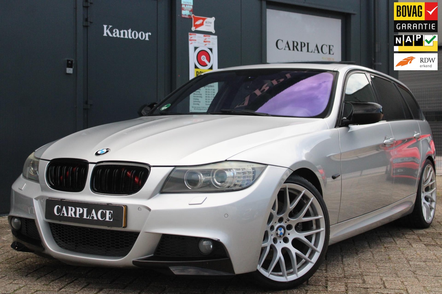 BMW 3-serie Touring - 330d Business Line M Sport 330d Business Line M Sport - AutoWereld.nl