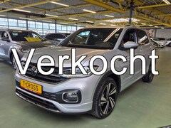 Volkswagen T-Cross - 1.0 TSI R-Line (2x) -115pk- Automaat | Digitale Cockpit Pro | Dodehoek Sensor | Navi | Rij