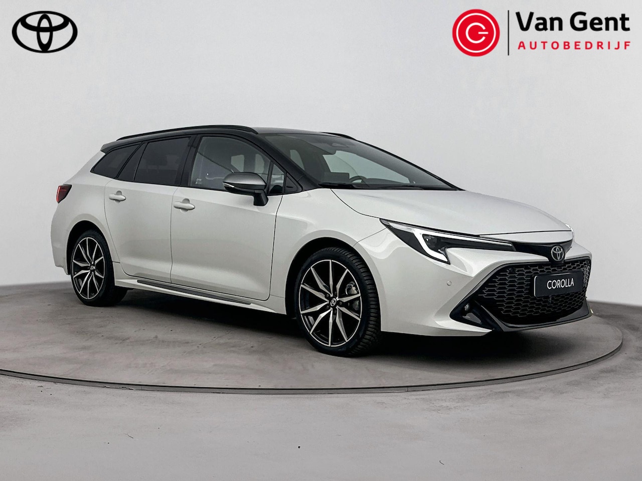 Toyota Corolla Touring Sports - Hybrid 200 GR Sport Plus - AutoWereld.nl