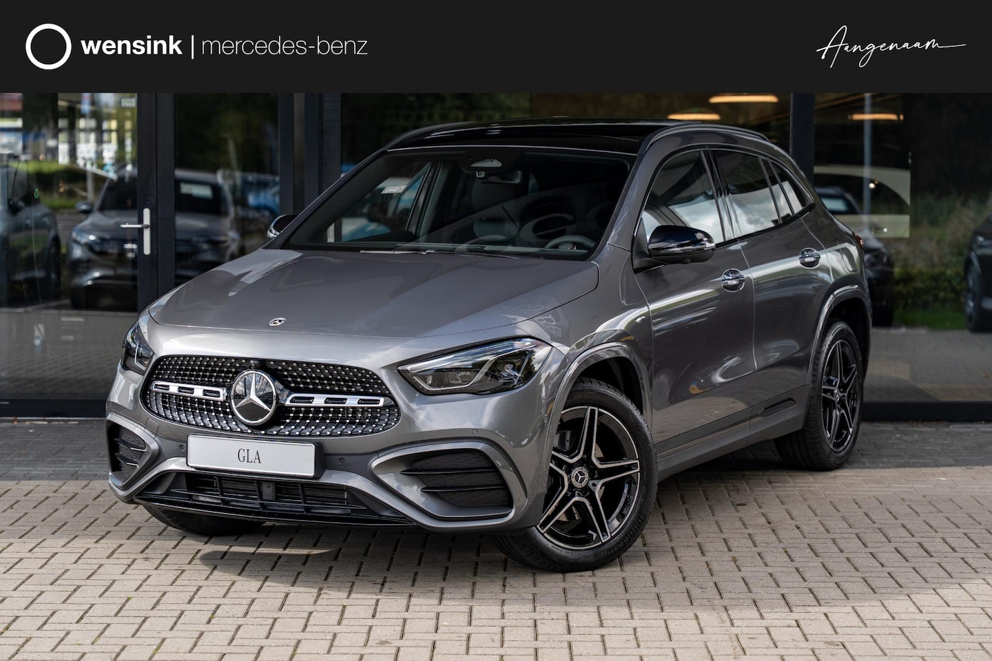 Mercedes-Benz GLA-Klasse - 250e Business Solution AMG | Panoramaschuifdak | Premium Plus | 360°-camera | Augmented Re - AutoWereld.nl
