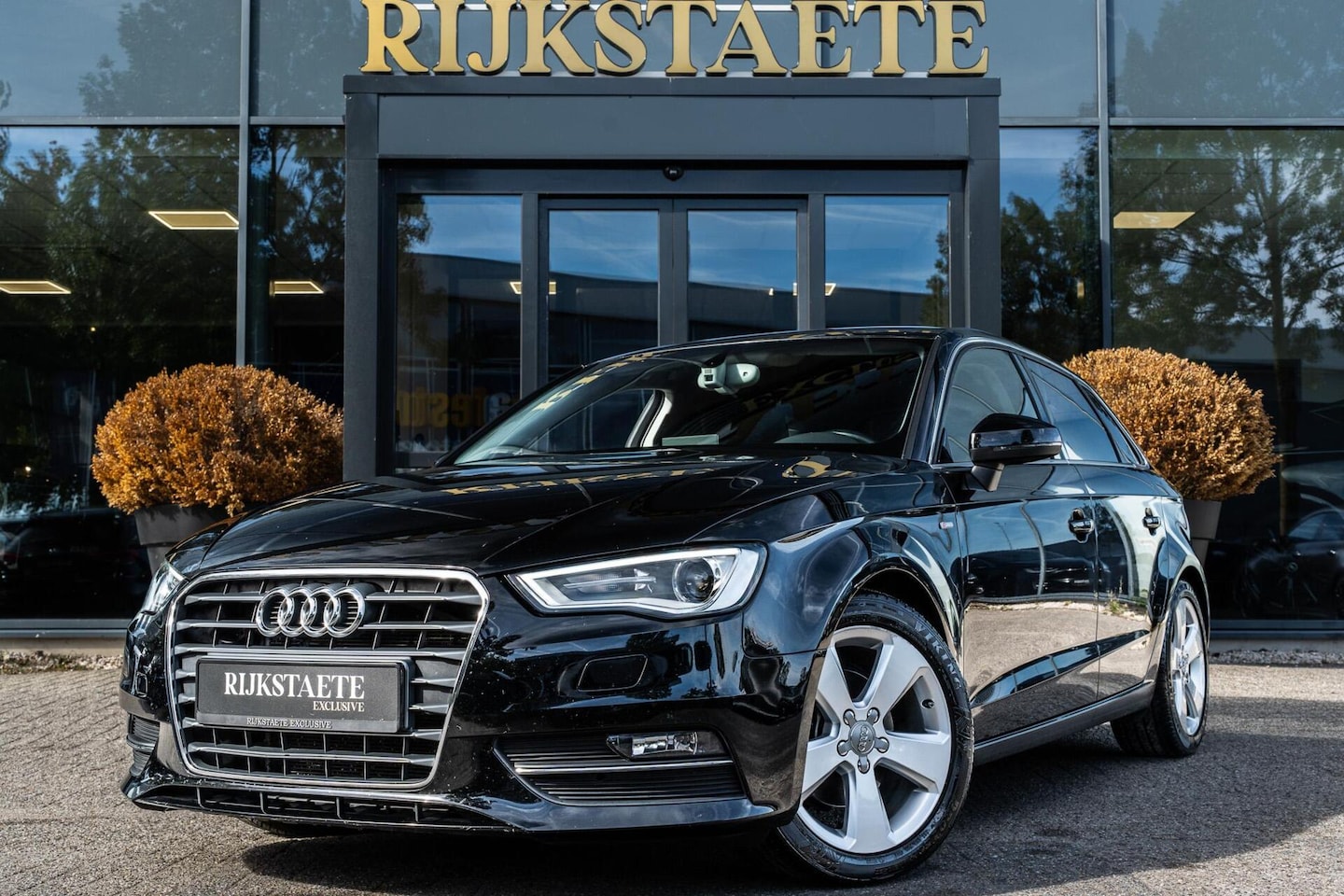 Audi A3 Sportback - 1.4 TFSI S-Line|CARPLAY|CAMERA|TREKHAAK - AutoWereld.nl