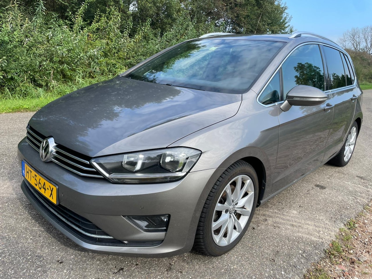 Volkswagen Golf Sportsvan - 1.6 TDI Business Edition 1.6 TDI Business Edition - AutoWereld.nl
