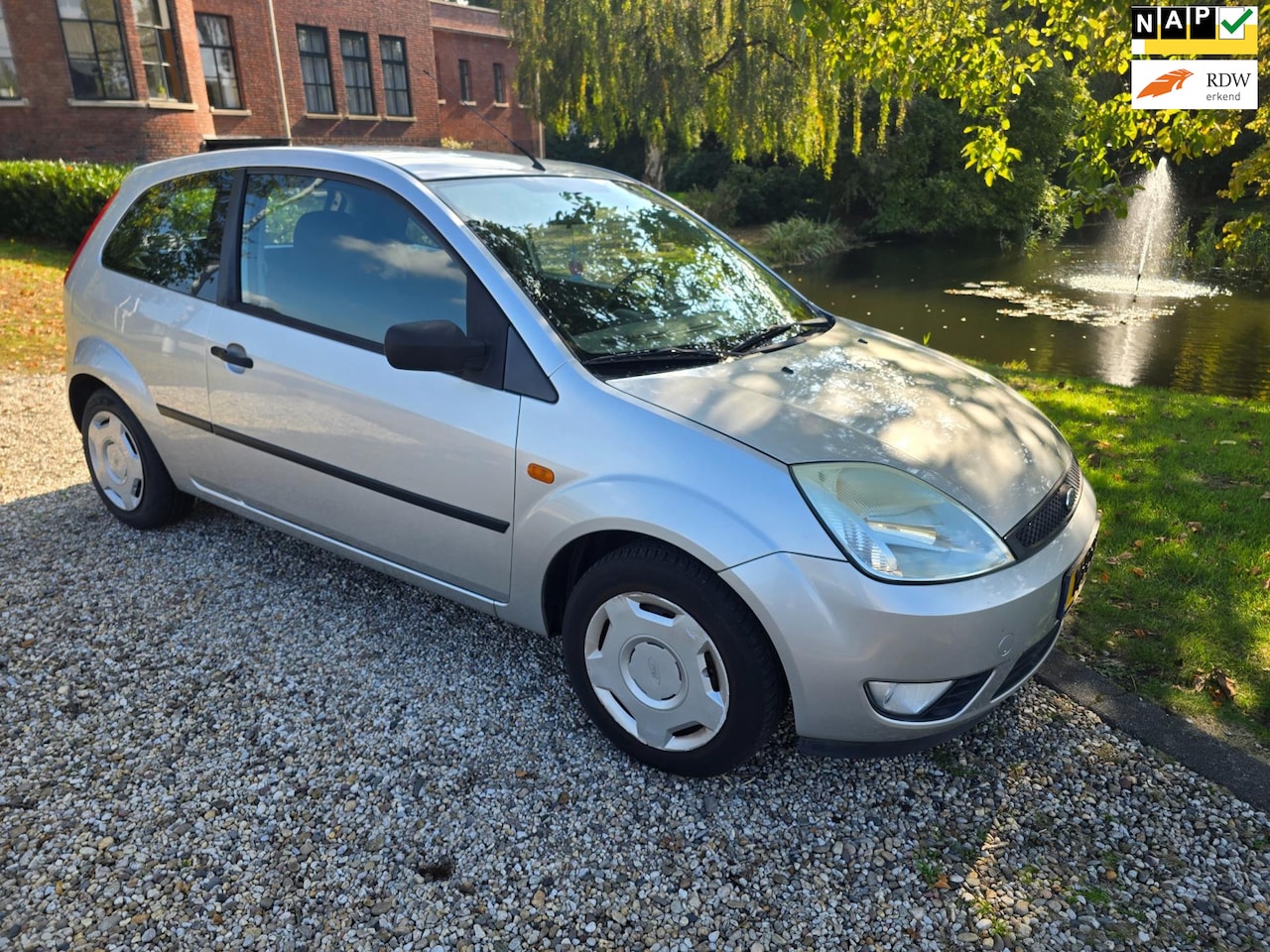 Ford Fiesta - 1.3 Futura *apk:04-2026* - AutoWereld.nl