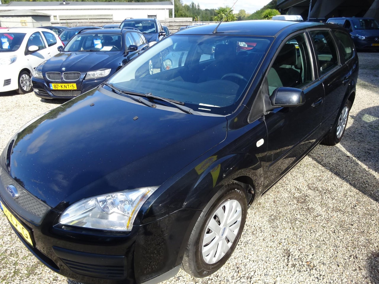 Ford Focus Wagon - 1.6-16V Trend. Airco, Cruise control, NAP - AutoWereld.nl