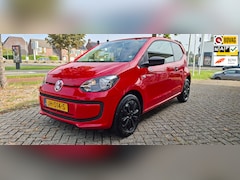 Volkswagen Up! - 1.0 high up Distributie v.v./airco/navi/bluetooth