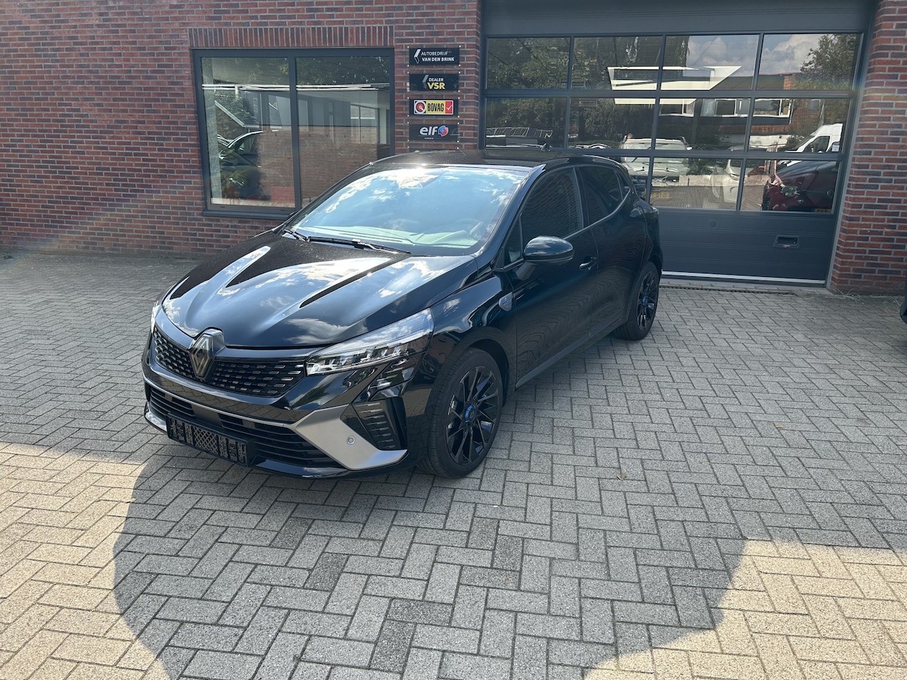Renault Clio - 1.6 E-Tech Full Hybrid 145 esprit Alpine 1.6 E-Tech Full Hybrid 145 esprit Alpine - AutoWereld.nl