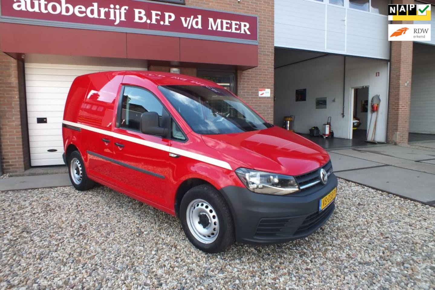 Volkswagen Caddy - 2.0 TDI L1H1 Trendline Euro 6 Airco - AutoWereld.nl