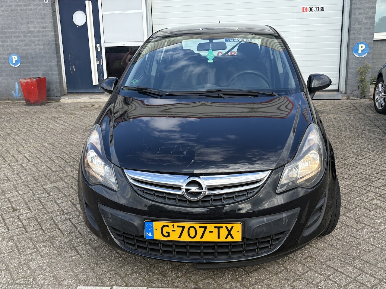 Opel Corsa - 1.2-16V Design Edition 1.2-16V Design Edition - AutoWereld.nl