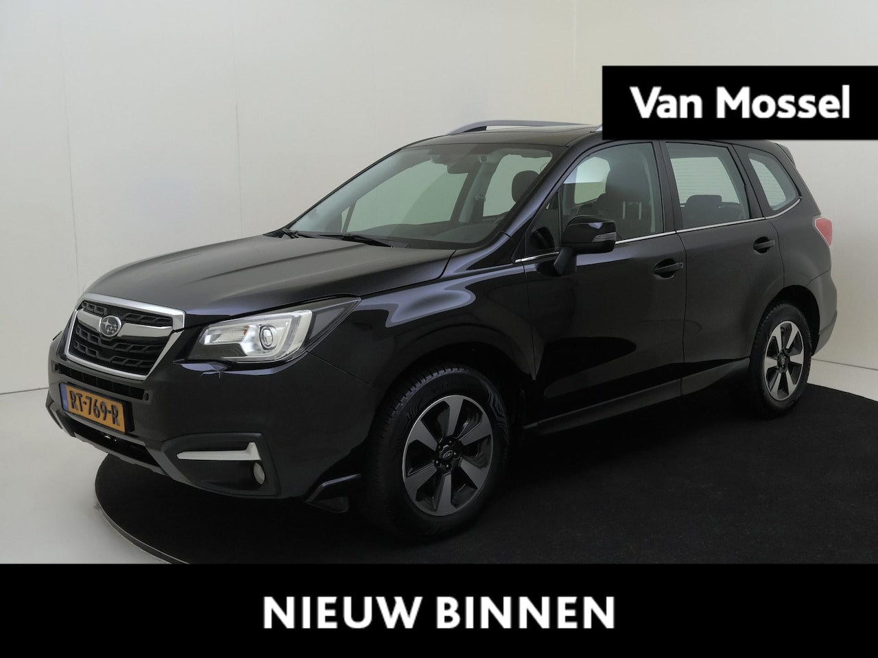 Subaru Forester - 2.0 150 PK Luxury Navigatie | Camera| Panorama dak | Trekhaak | Unieke Auto | Lichtmetalen - AutoWereld.nl